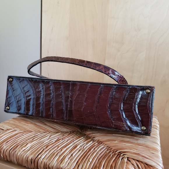 VINTAGE Bellestone Alligator Handbag! - Picture 5 of 14